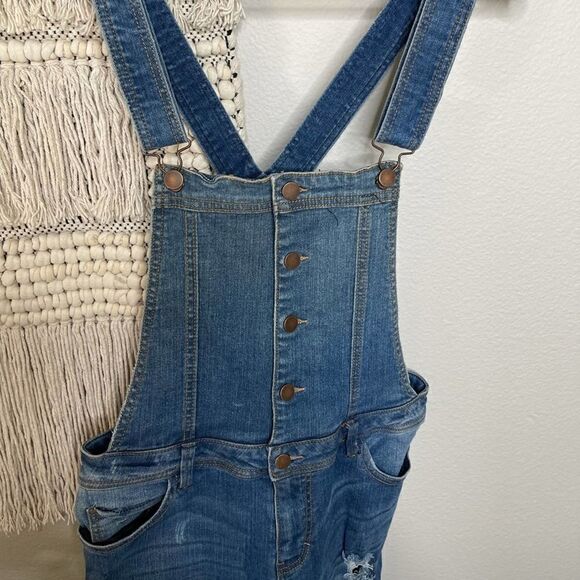 Tinseltown Dark Wash Denim Distressed Overalls Large - Picture 2 of 10